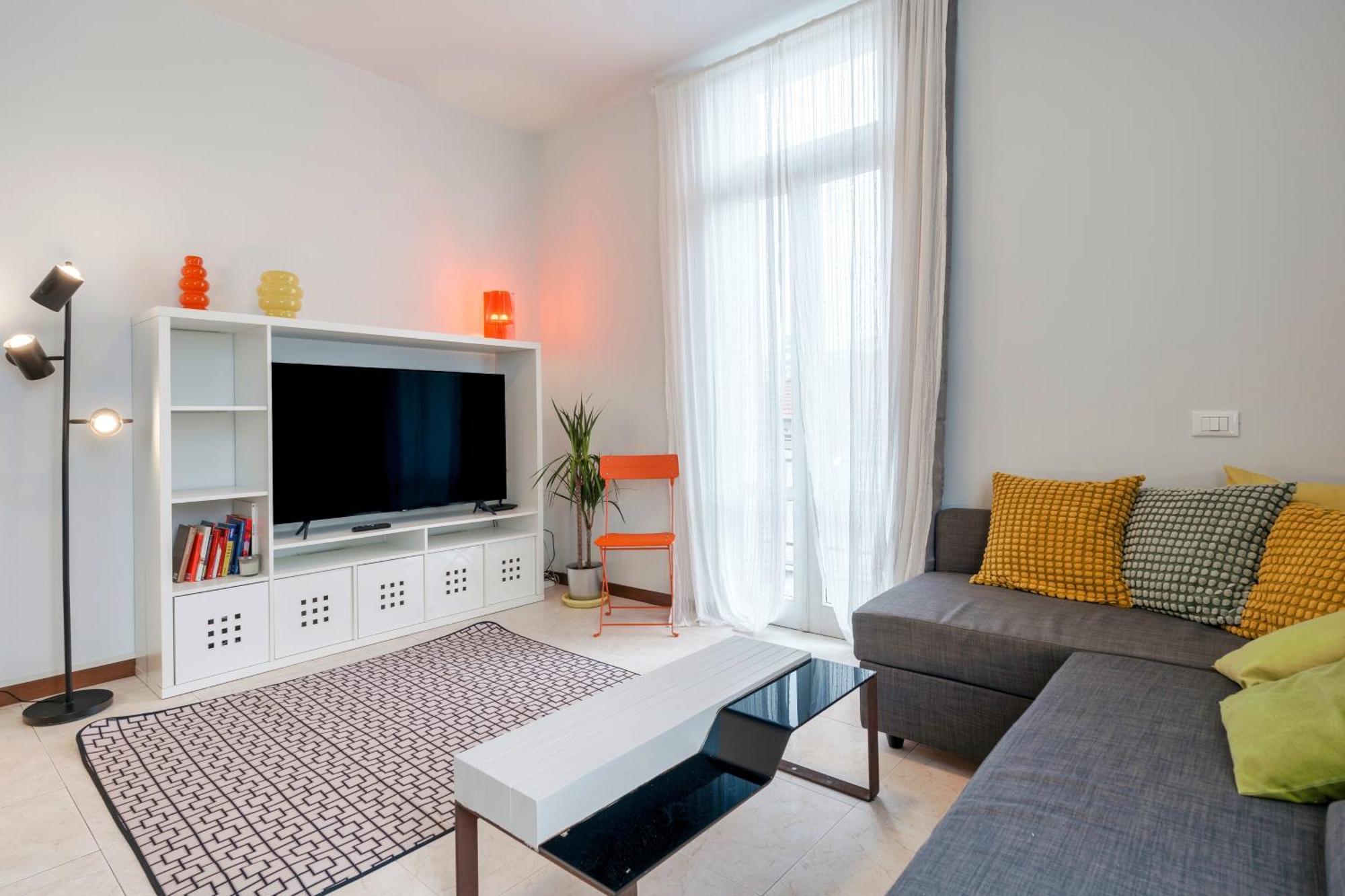 Apartment In Via Cremona - Brescia City - By Host4U Eksteriør bilde