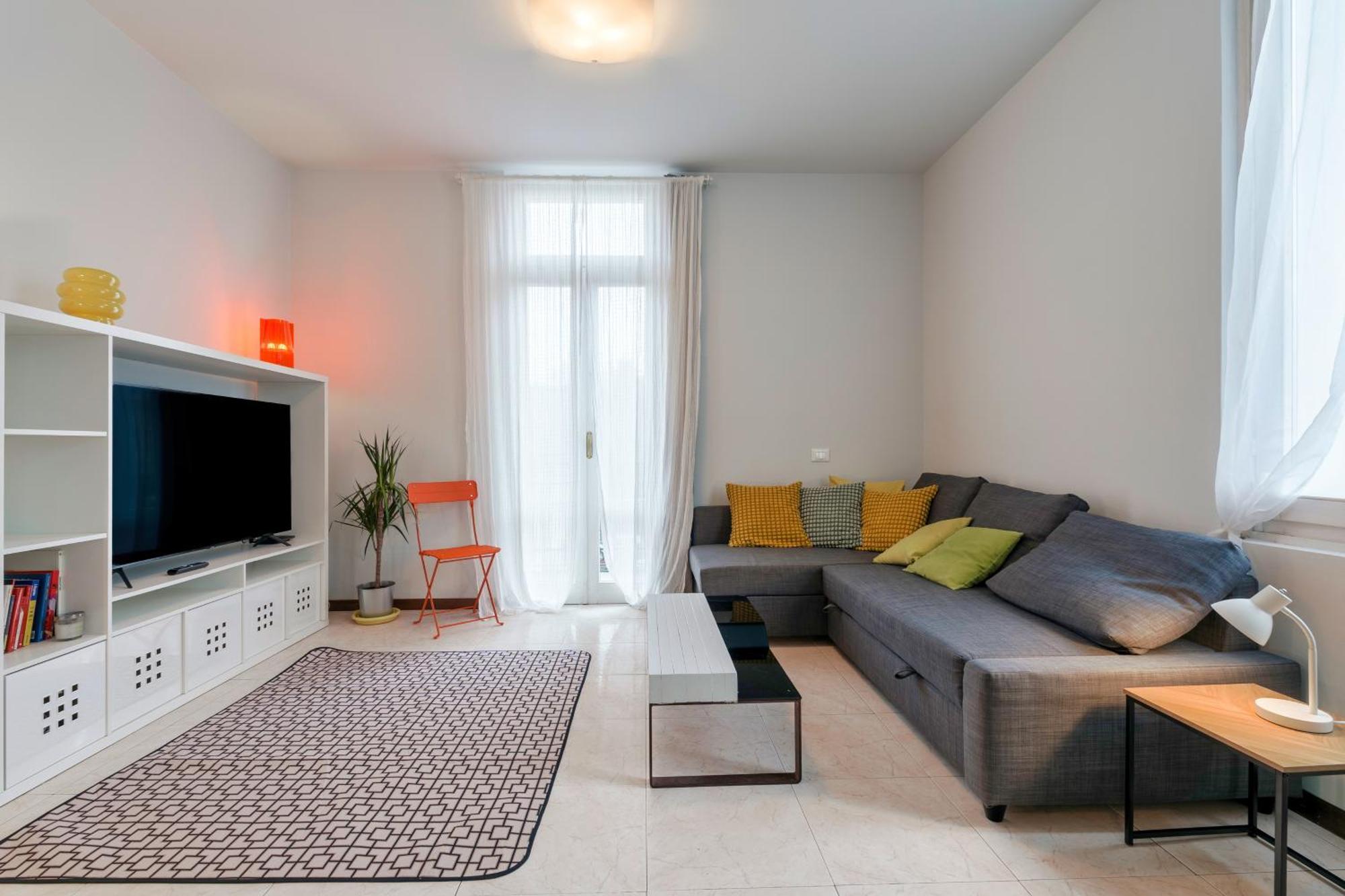 Apartment In Via Cremona - Brescia City - By Host4U Eksteriør bilde