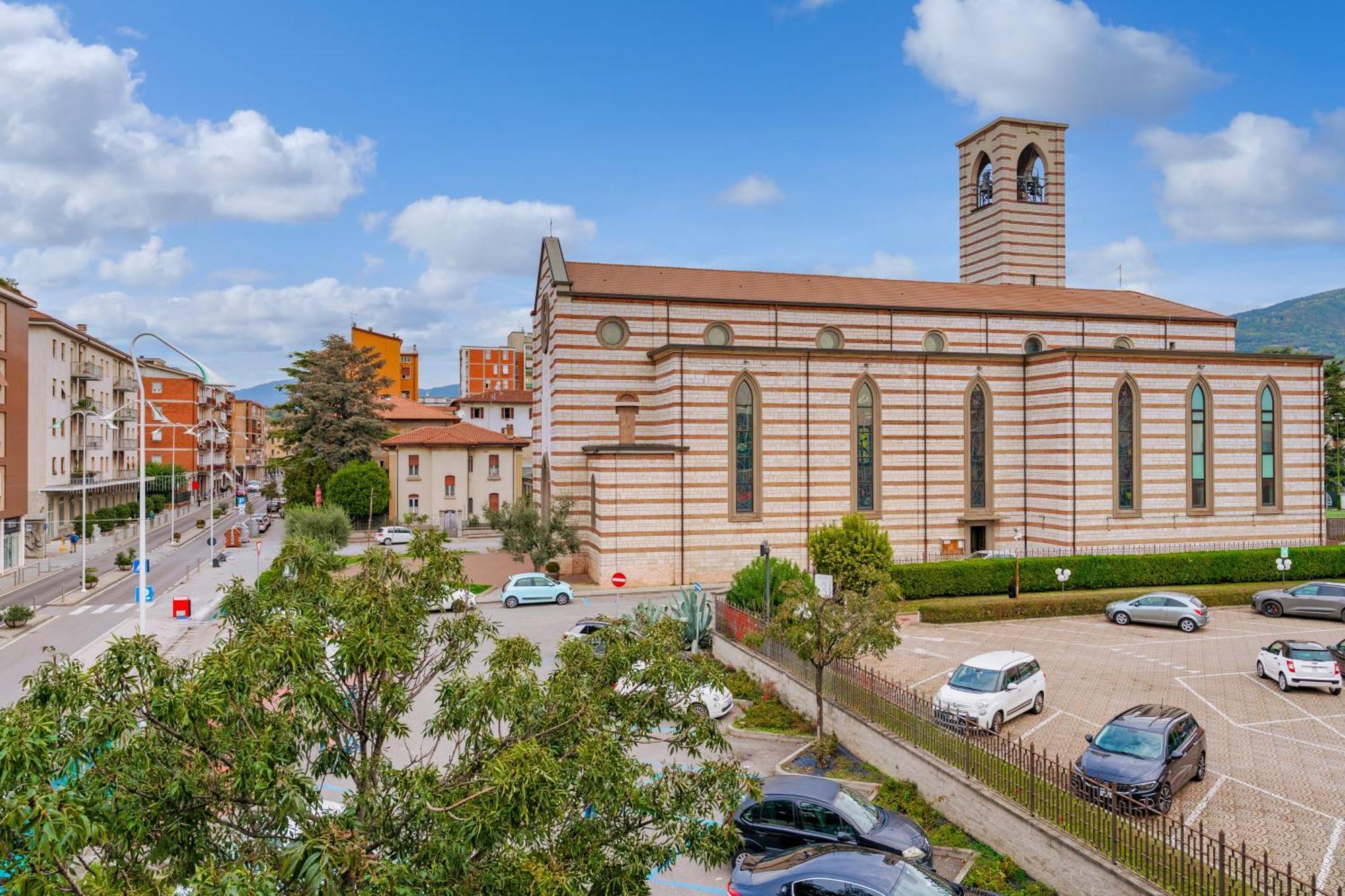 Apartment In Via Cremona - Brescia City - By Host4U Eksteriør bilde